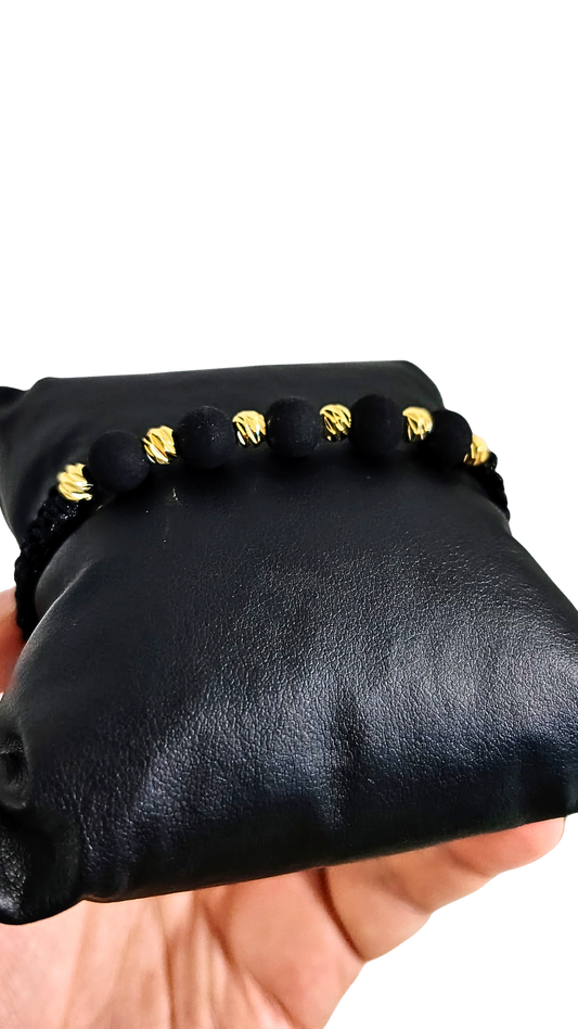 Pulsera Diseño 04 – Oro Laminado 18K con Pepas Neopreno Negras y Balines Diamantados