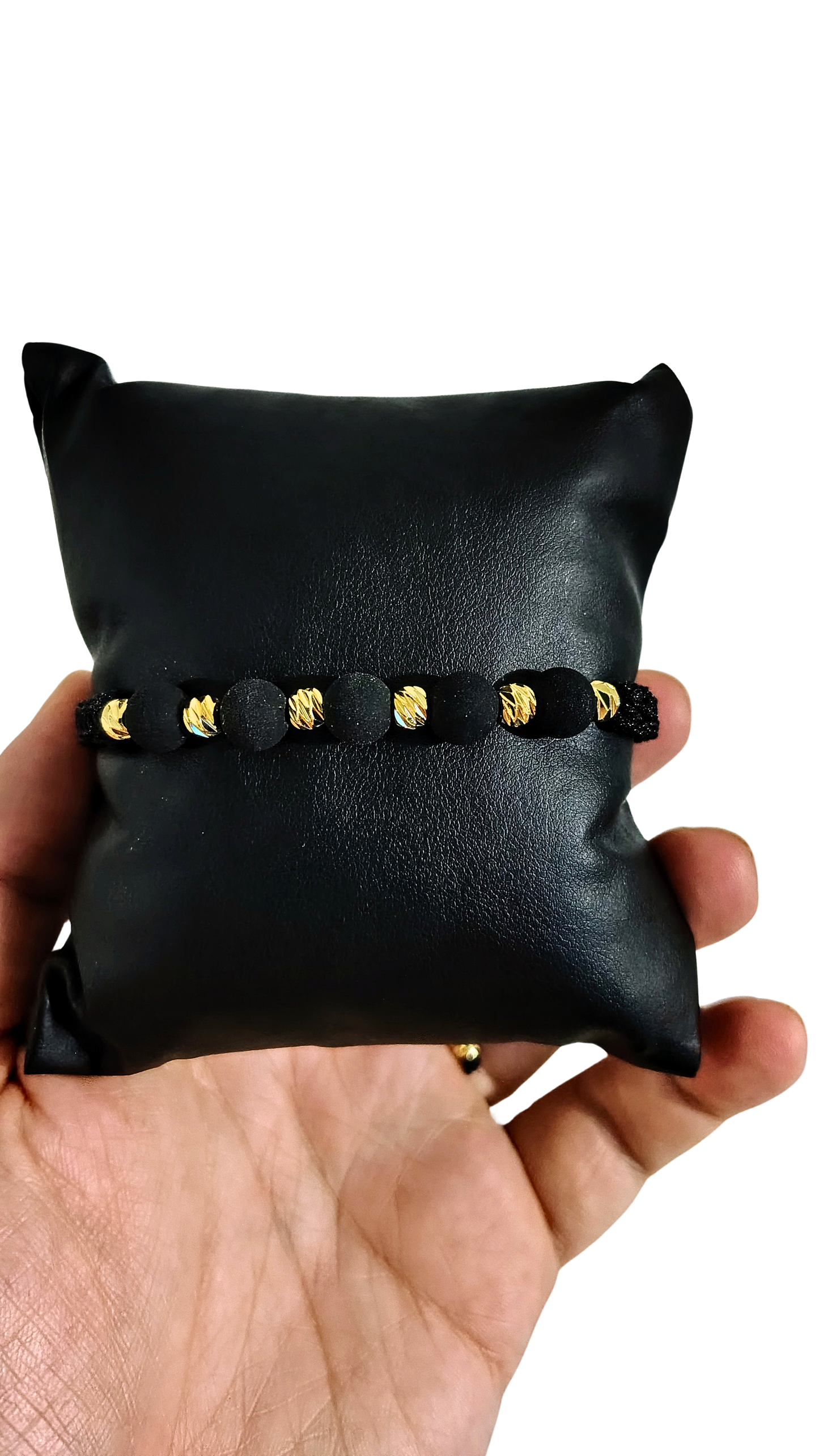 Pulsera Diseño 04 – Oro Laminado 18K con Pepas Neopreno Negras y Balines Diamantados