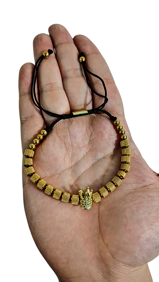 Pulsera Diseño 05 – Oro Laminado 18K con Dije de Corona Real